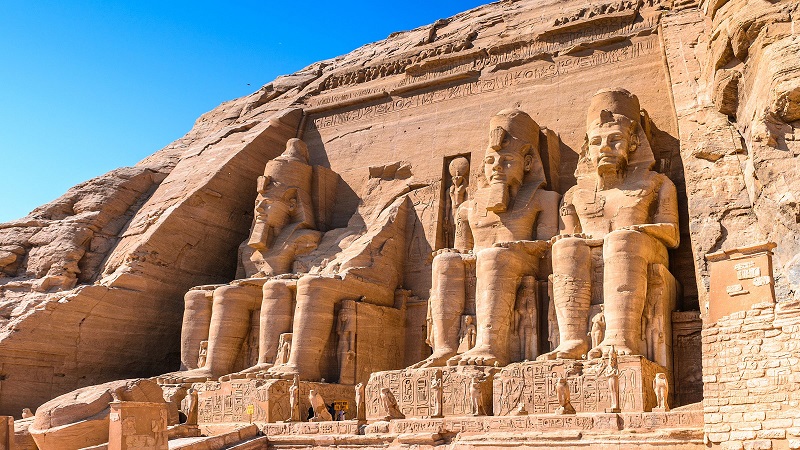 TEXTOS EN LIBERTAD: Egipto: de los templos de Ramsés a la presa de Nasser