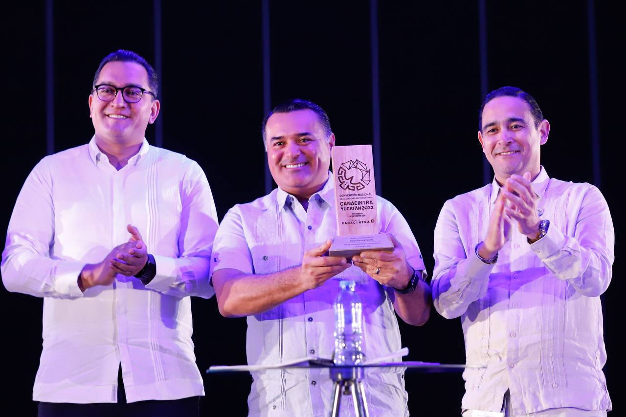 Destaca Renán Barrera el desarrollo económico, social y cultural de Mérida