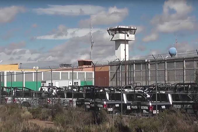 Buscan a 7 reos que se fugaron del penal de Cieneguillas, Zacatecas
