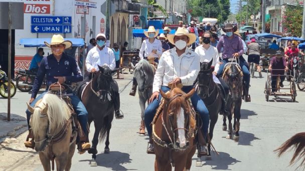 Declaran a la cabalgatas como Patrimonio Cultural Intangible de Yucatán