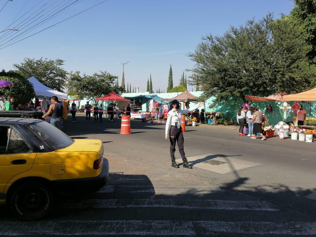 Desplegarán operativo vial en panteones de Jalisco por Día de Muertos