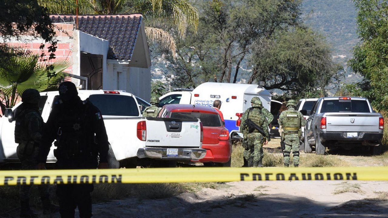 Matan a 4 miembros de una familia, incluyendo a 3 menores, en Guanajuato
