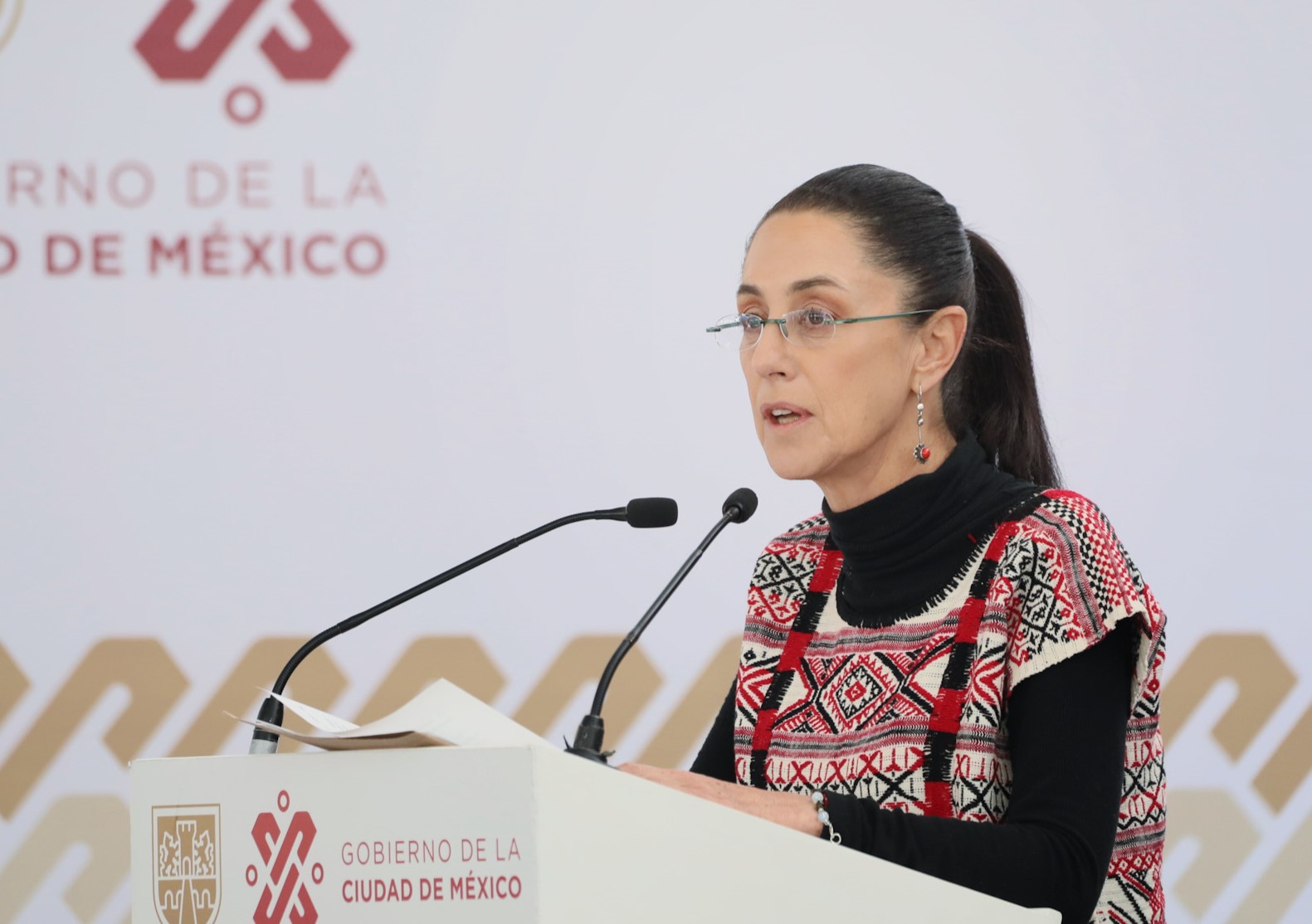 Sheinbaum enviará iniciativa a congreso para expedir ley de la memoria de la CDMX