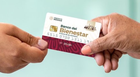 Inicia transición en CDMX a nueva tarjeta del Banco Bienestar para pensión de adultos mayores