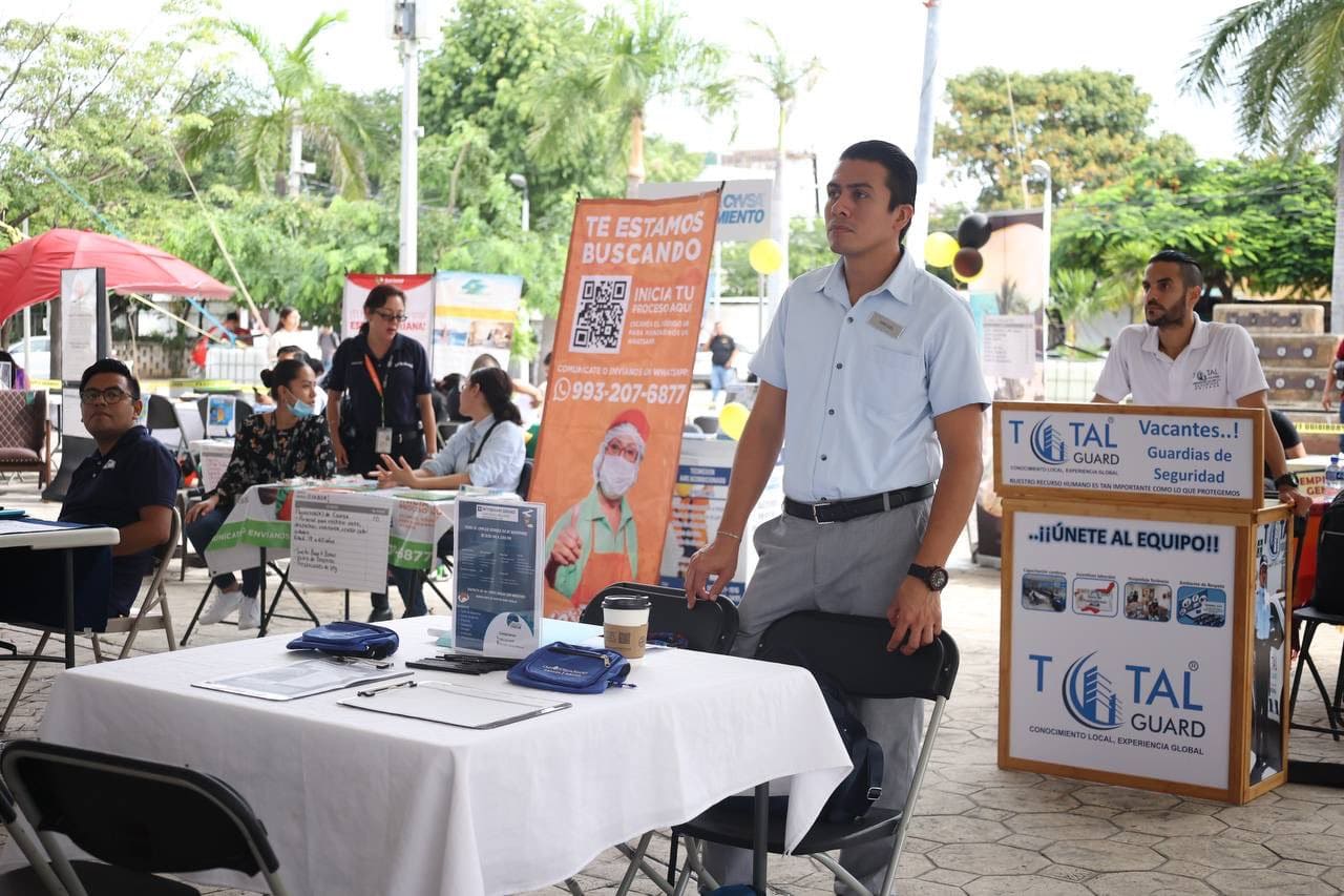 Ofertan más de 3 mil 500 vacantes en Cancún mediante “Empléate Quintana Roo”