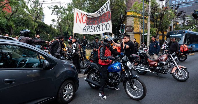 Semovi pospone cambios al reglamento de tránsito para motociclistas