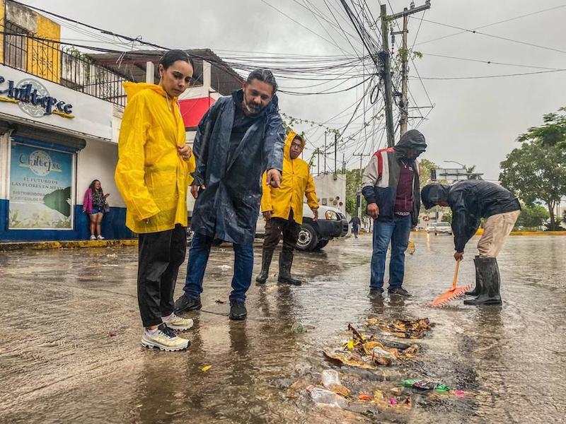 Trabajan en prevención de afectaciones por lluvias en Benito Juárez