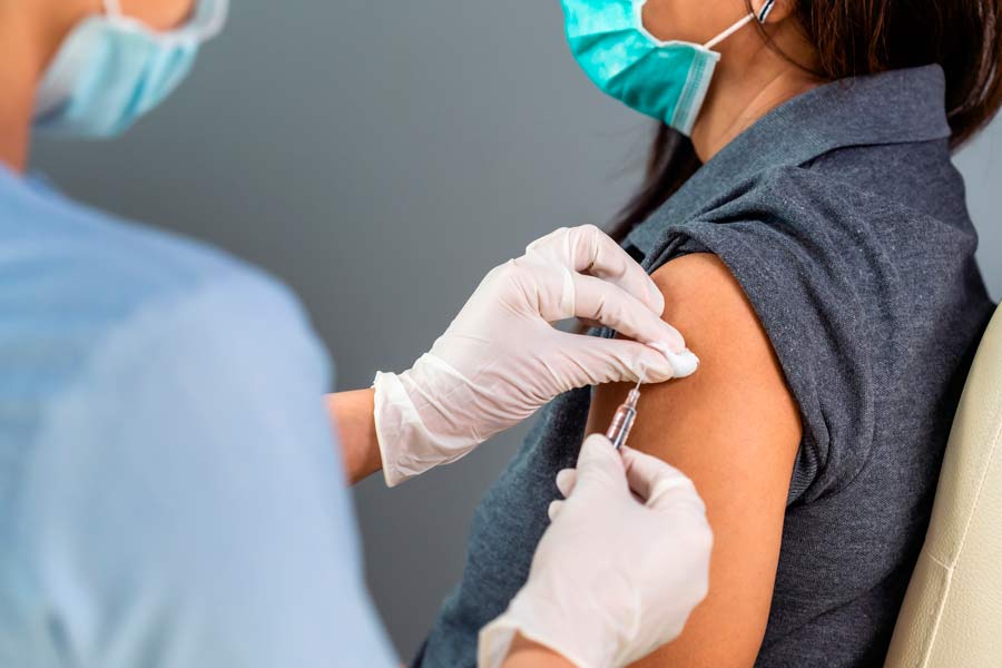 Avanza 58.4% vacunación contra influenza estacional en la CDMX