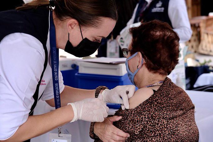 Cerca de millón y medio de vacunas contra influenza se han aplicado en Jalisco