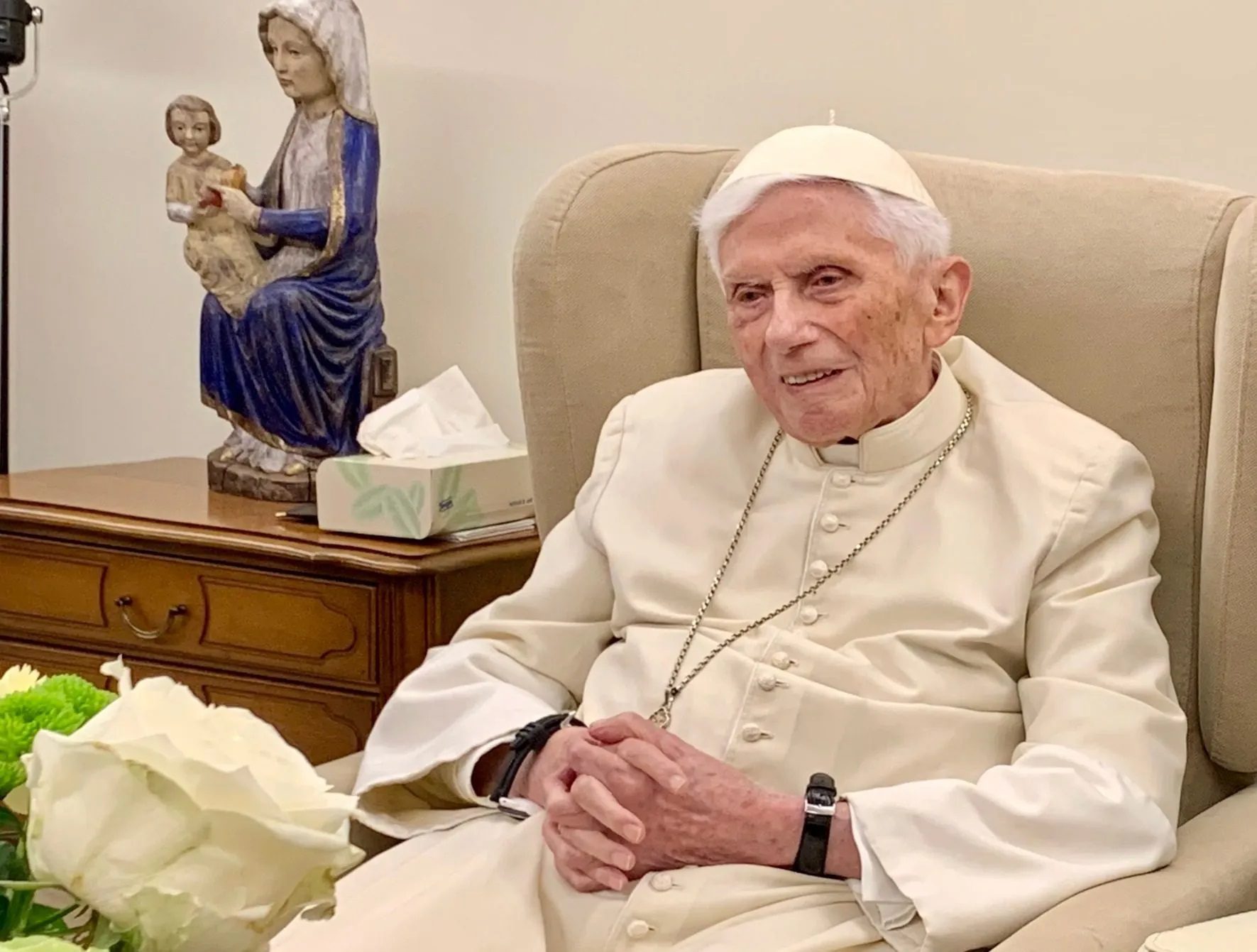 La salud del papa emérito Benedicto XVI se agrava