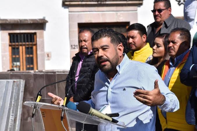 LA COLUMNA: Se consumó acto autoritario del inquilino de Palacio Nacional: Huacuz