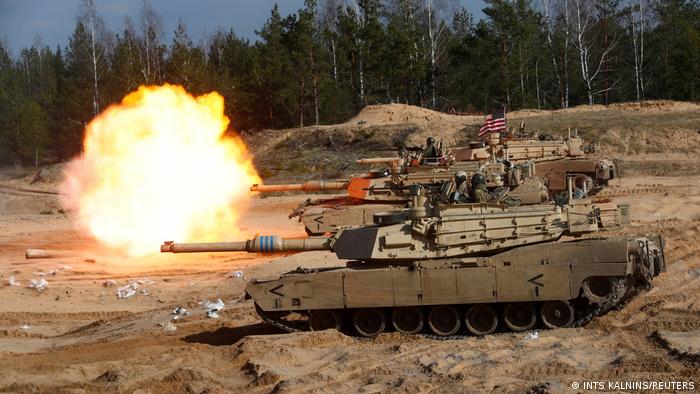 Estados Unidos también enviará tanques de guerra a Ucrania