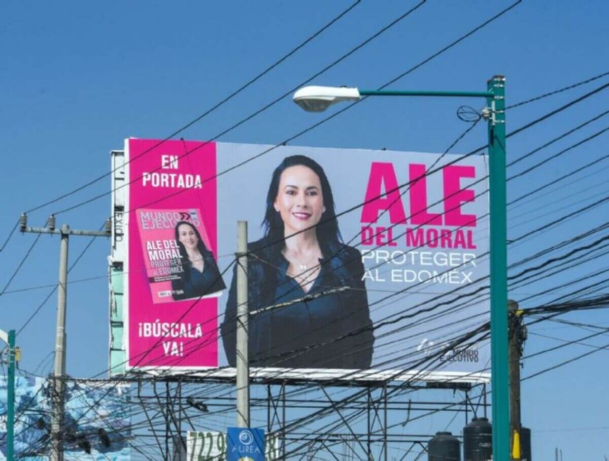 IEEM ordena retirar espectaculares con imagen de Alejandra del Moral