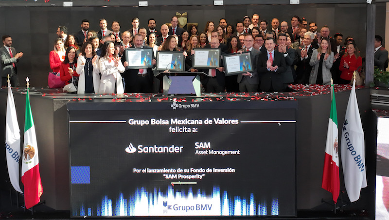 Santander lanza en la BMV el Fondo SAM Prosperity, primero en México con un objetivo de inversión social de la mano de (RED)