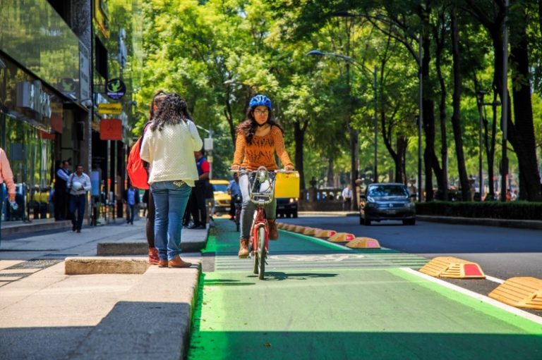 Habilita Gobierno de la Ciudad de México más de 26 kilómetros nuevos de ciclovías en la periferia de la Capital