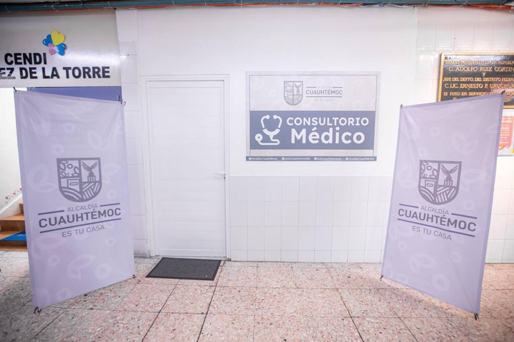 Inaugura Sandra Cuevas el primer consultorio médico de 18 que habrá en mercados públicos