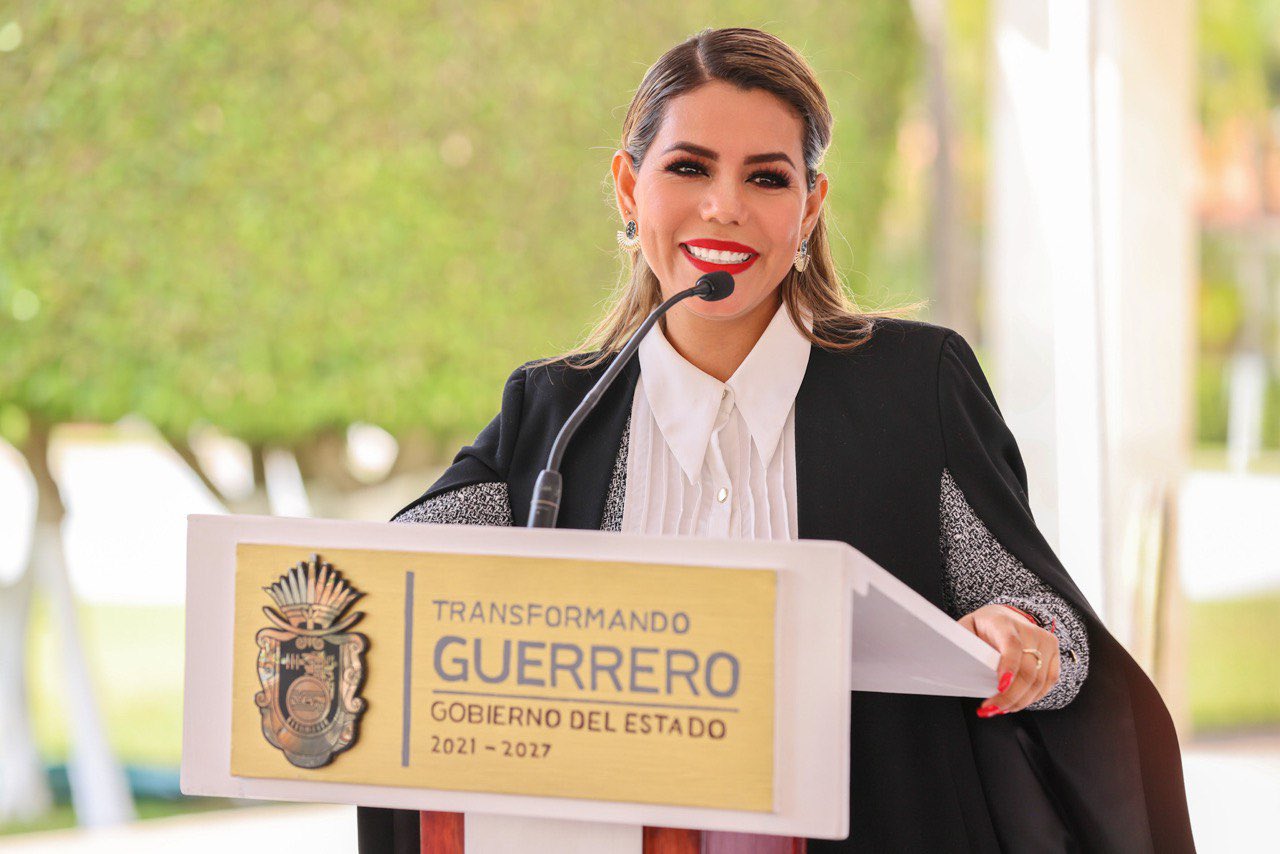 La Educación es la mejor inversión para la pacificación, el bienestar y desarrollo de Guerrero: Evelyn Salgado