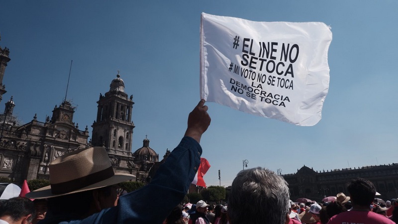 Las reformas electorales amenazan la paridad electoral y fomentan puestos para violentadores: Karolina Gilas