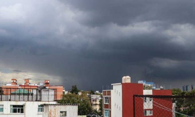 Anuncian "bombardeo" de nubes en el Valle de México para garantizar abasto de agua