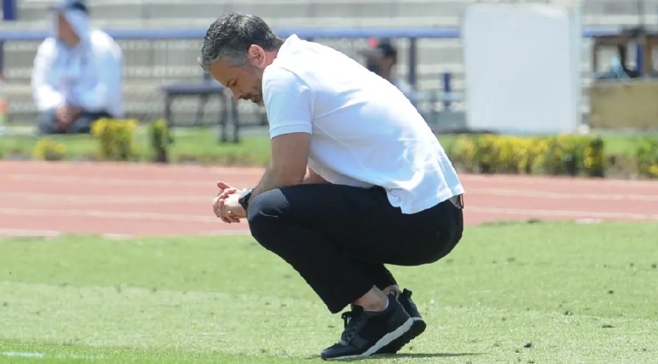 Rafa Puente Jr. deja de ser el entrenador de los Pumas
