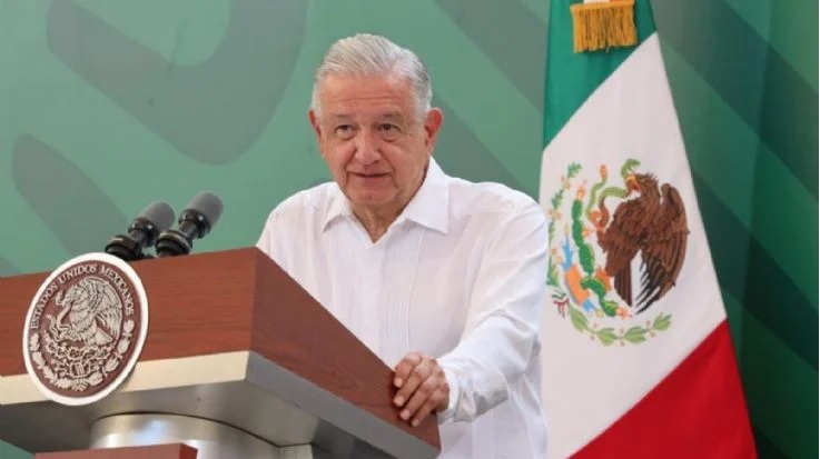 AMLO acusa a ministros de la SCJN de querer negociar sobre salida de Guardia Nacional