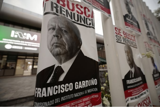 Audiencia de Francisco Garduño por tragedia migrante es aplazada