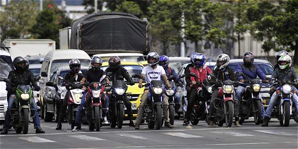 Aumentan 42 por ciento trámites de placas para motocicletas ante SEMOVI