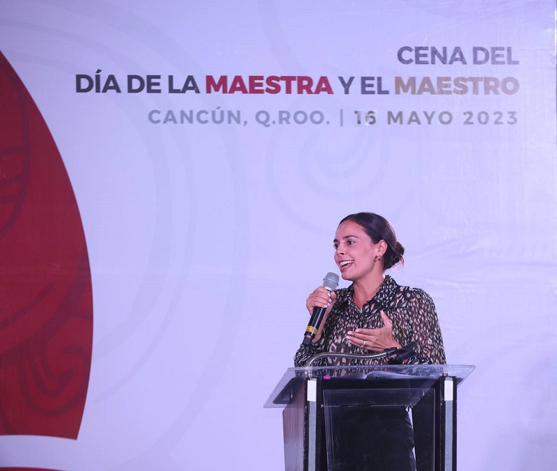 Su compromiso y dedicación fortalece nuestra sociedad: Ana Patricia Peralta