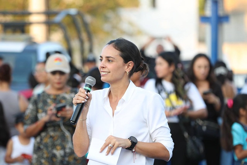 Respeto y unidad para formar mejores cancunenses: Ana Patricia Peralta