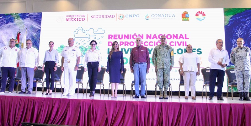 Recibe Ana Patricia Peralta a cientos de expertos de protección civil de todo el país en reunión nacional