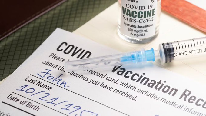 EU dejará de exigir vacunación anticovid-19 a viajeros
