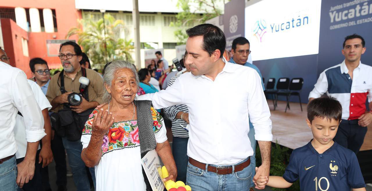 En Yucatán, emprendedores reciben apoyo para fortalecer sus negocios