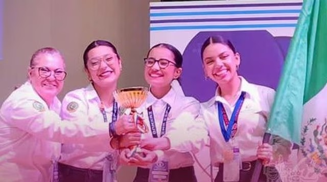 Estudiantes de preparatoria en Mazatlán consiguen medalla de oro en en Festival de Ciencia de Rumania