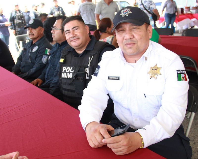 Reconocen labor a elementos de Seguridad Pública por el “Día del Padre”