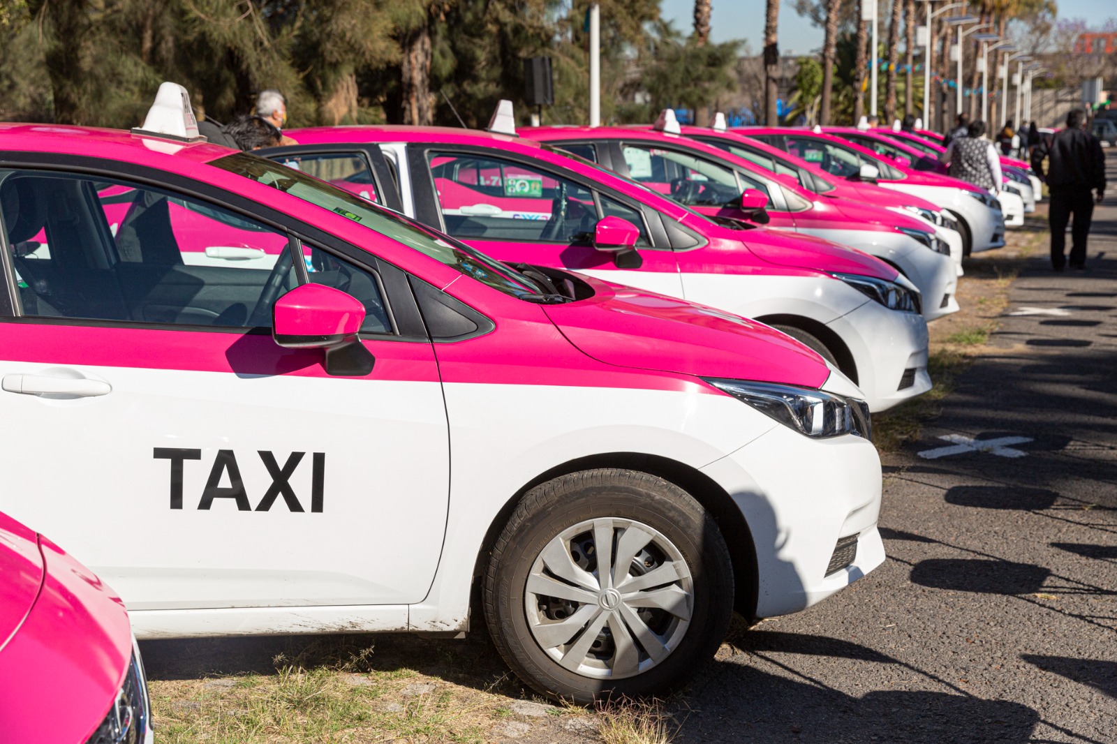 Invita SEMOVI a concesionarios del transporte individual a la Feria del Taxi 2023