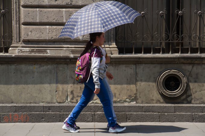 Activan alerta naranja por calor para 11 alcaldías de la CDMX