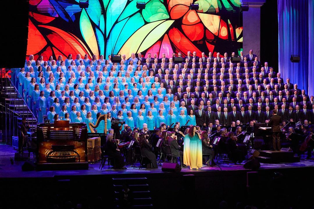 Estrellas mexicanas e internacionales comparten escenario gratis en el  Auditorio Nacional