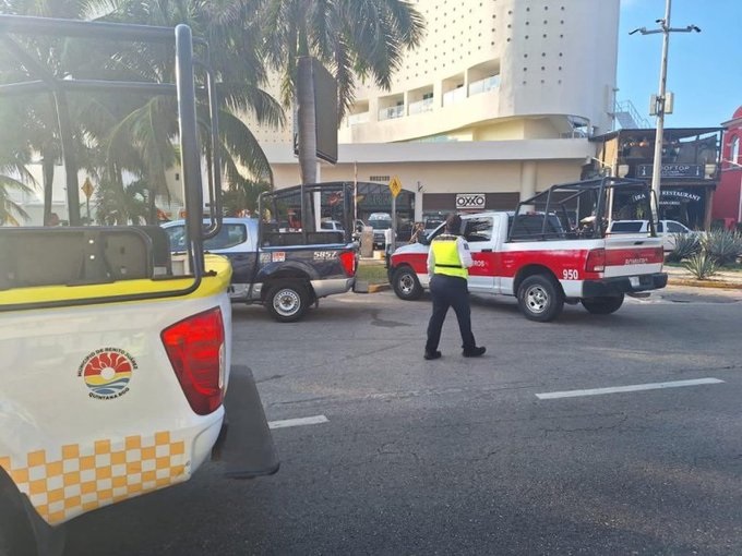 Se incendia el hotel Krystal en Cancún; desalojan a huéspedes y trabajadores