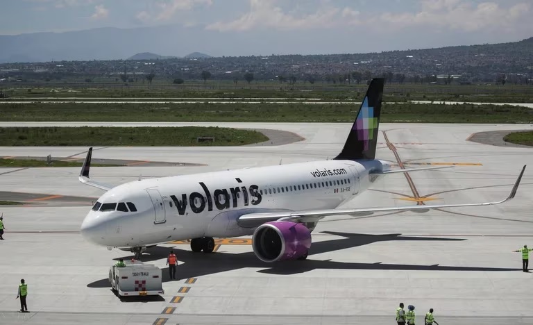 Volaris lanza pase anual para volar las veces que quieras