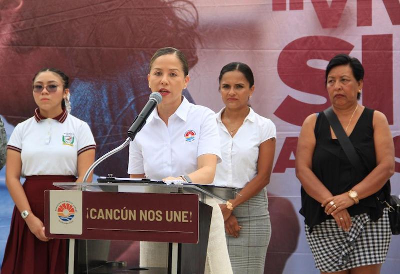 Gobierno de Ana Paty Peralta acerca pláticas preventivas a escuelas