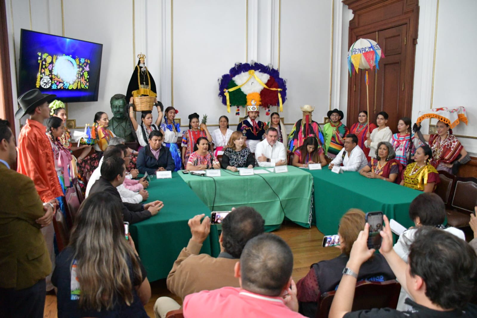 Anuncia Margarita Saldaña 2da edición de la Guelaguetza en Azcapotzalco