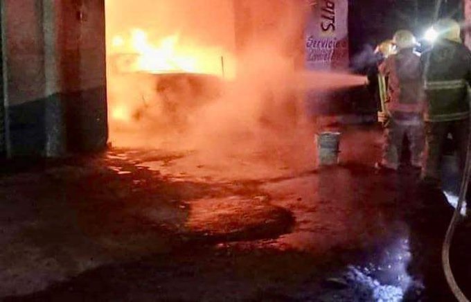 Incendio en Central de Abasto de Toluca deja al menos 8 muertos