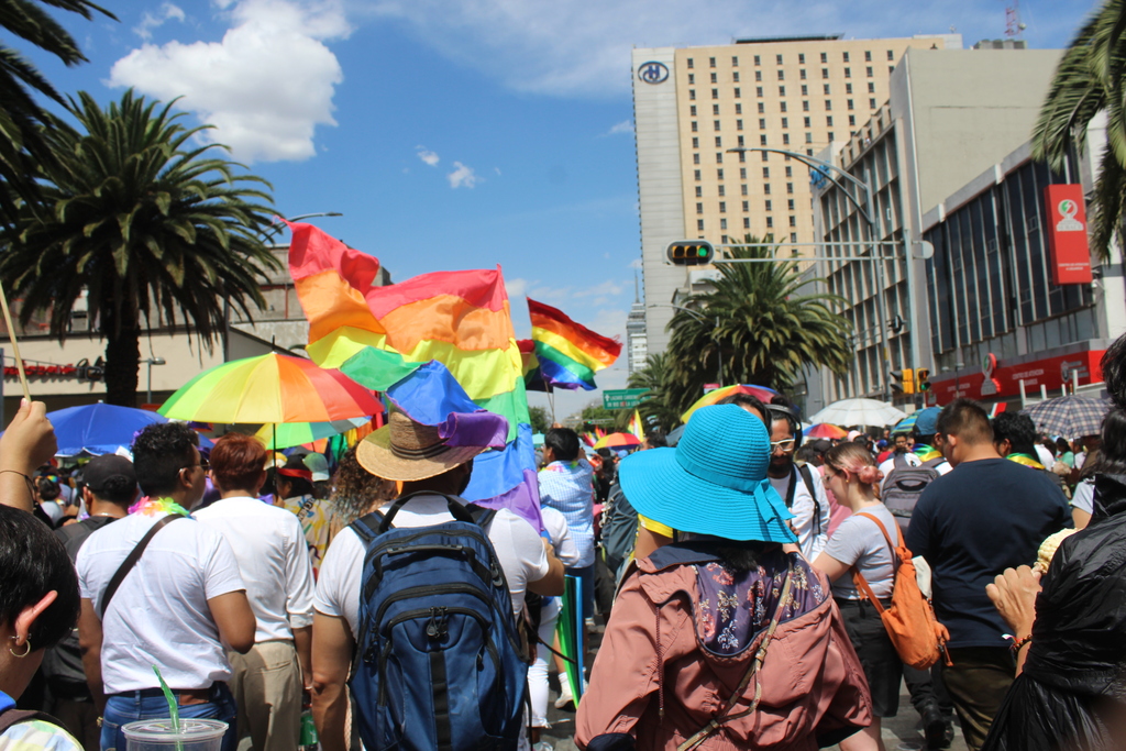 Proponen reconocer marcha por el orgullo LGBTTTIQA+ como patrimonio cultural inmaterial