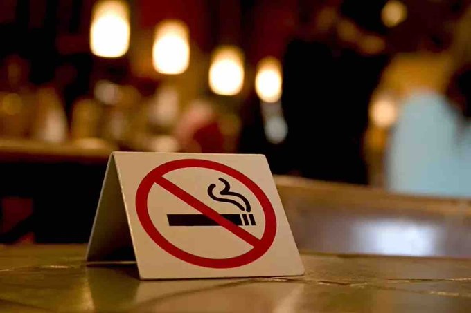 Restauranteros obtienen amparo contra la ley antitabaco