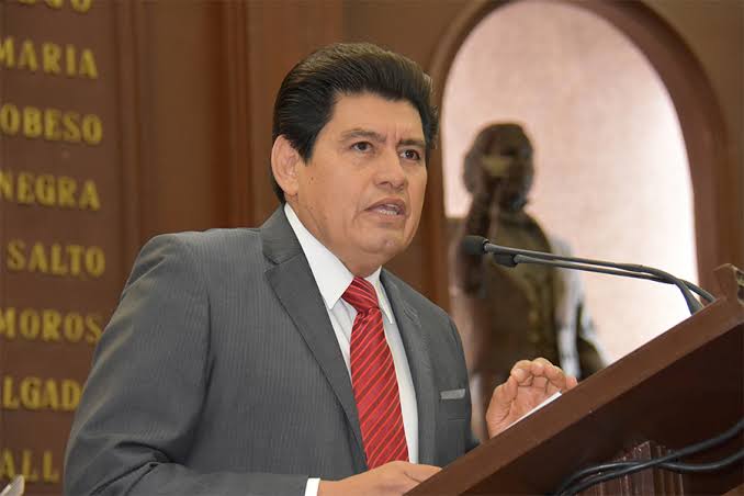 LA COLUMNA: Ramírez Bedolla y Torres Piña de fiesta electoral y Michoacán en la inseguridad