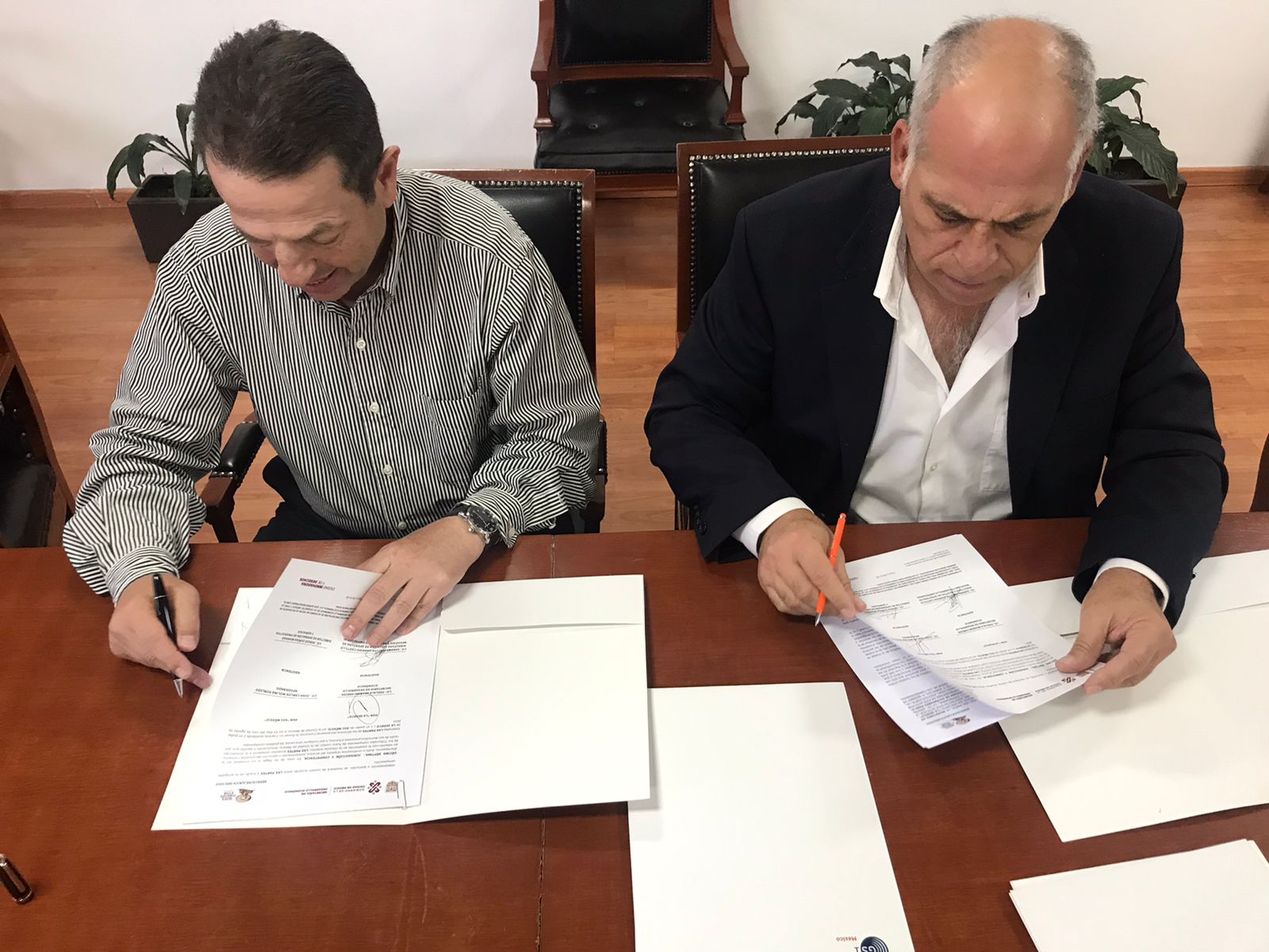 Firman SEDECO y GS1 México convenio para la modernización de Mipymes