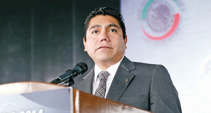 Jorge Luis Preciado renuncia al PAN