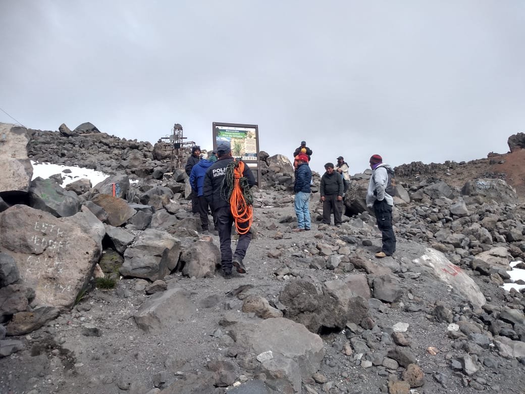 Mueren cuatro alpinistas tras subir al Pico de Orizaba