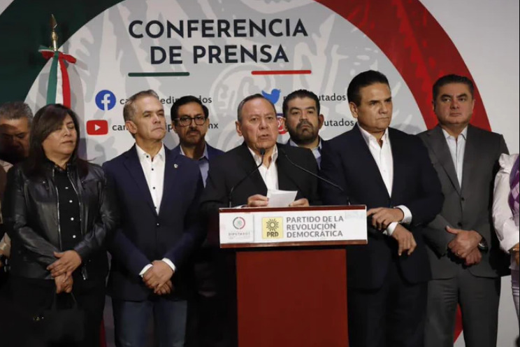 PRD pausa participación en comité organizador del Frente Amplio por México
