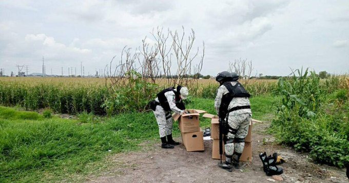 Roban uniformes de la Guardia Nacional en Salamanca, Guanajuato